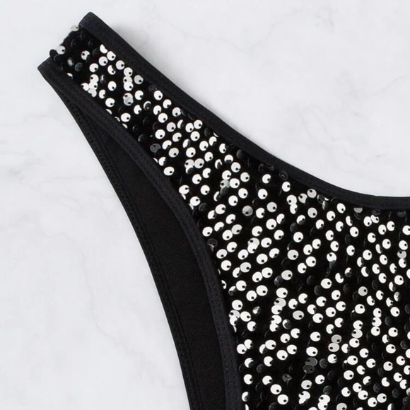 sequin black and silver short festival outfit - Picture 3 of 4